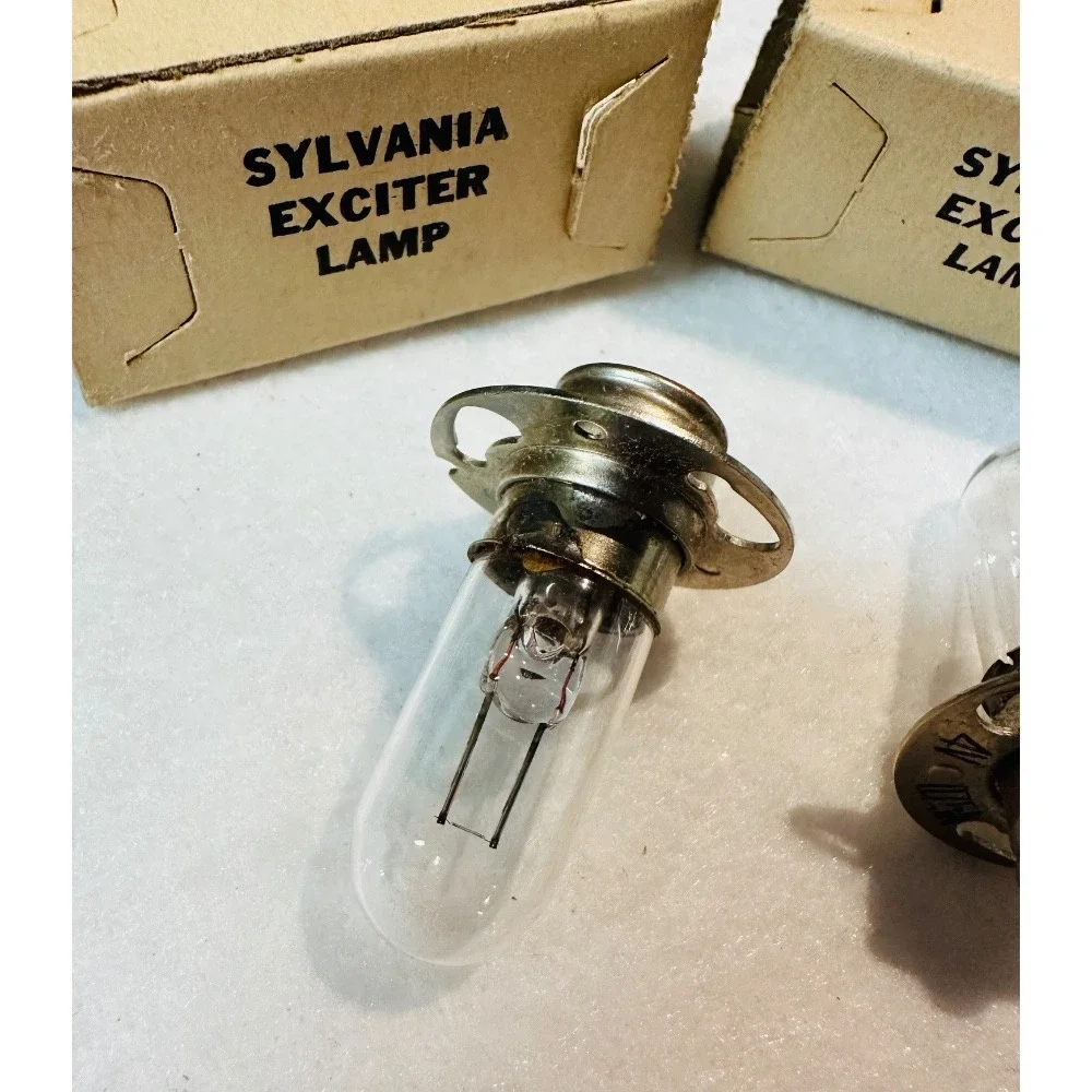 Sylvania Exciter Lamp Vintage 4V 0.17A Light Bulb Radio Ham Amplifier Tube 2 pk‎